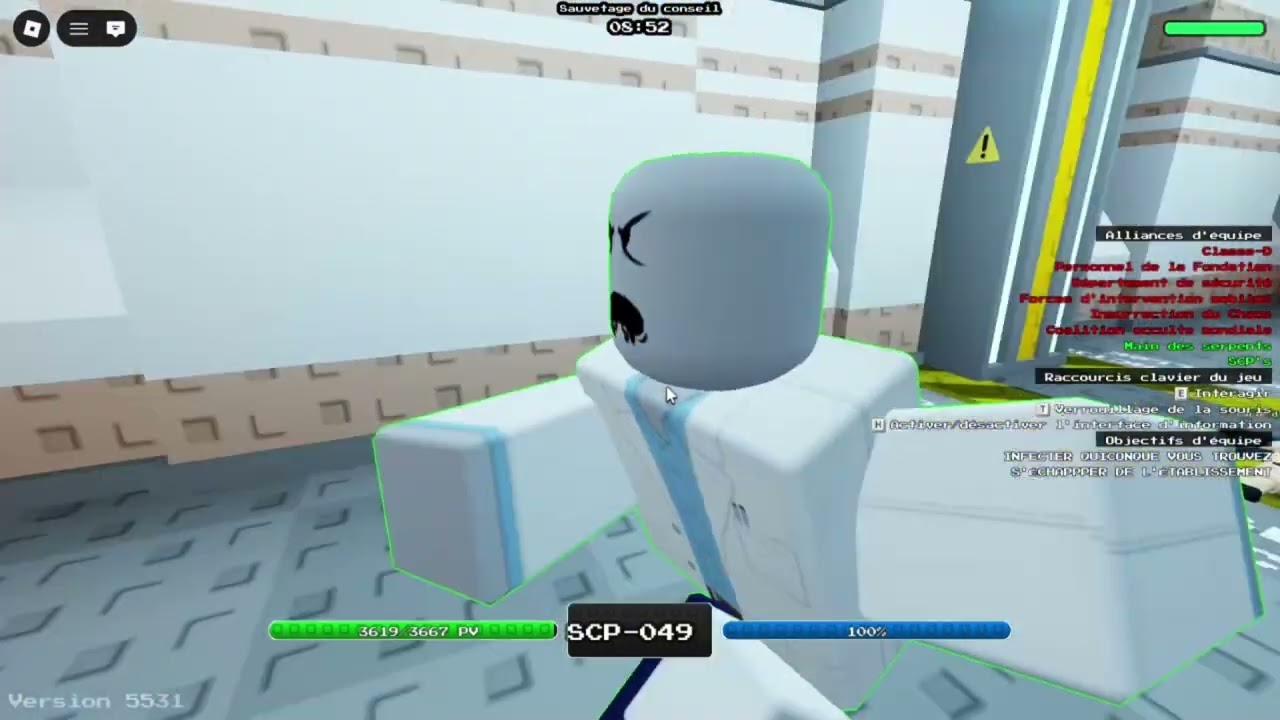 I play as scp 049 in scp retro breach 
