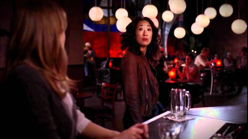 Grey's Anatomy   8x20   Cristina e Meredith al bar