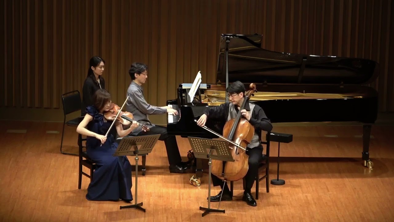 G.Faur&eacute;  Piano Trio Op.120  Trio Espace
