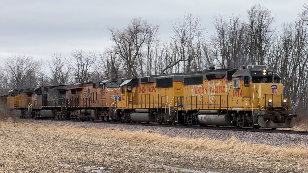 5 Units Lead Empty Coal Train, Featuring UP 6318 