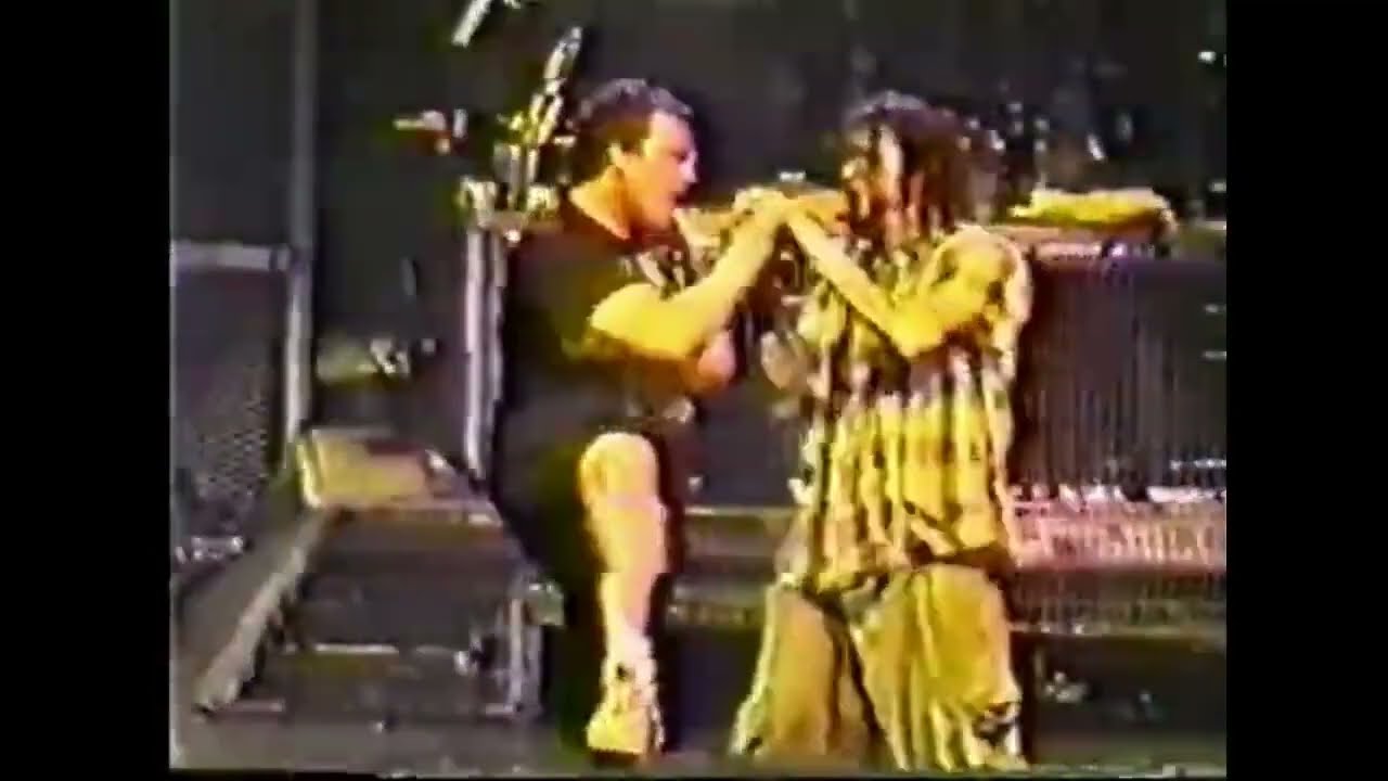 Pantera - Suicide Note (Part 2)  Featuring Seth Putnam (AXCX) Worcester MA (1998)