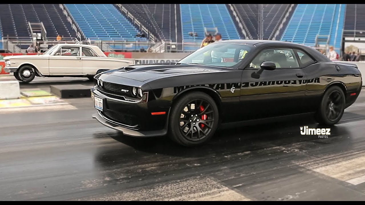 COMET TORCHES HELLCAT! '62 MERCURY COMET VS '15 DODGE CHALLENGER HELLCAT AT RT66!