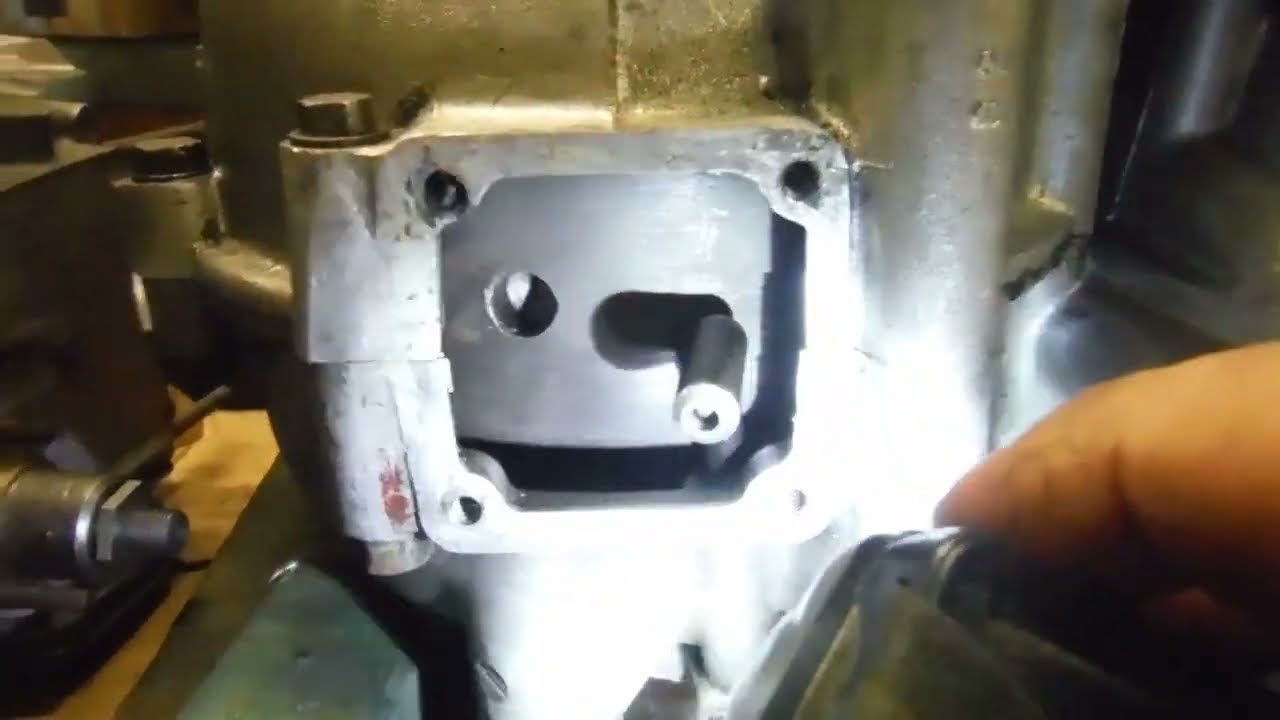 BSA A65 fitting SRM sump plate reveals yet another unwelcome surprise!