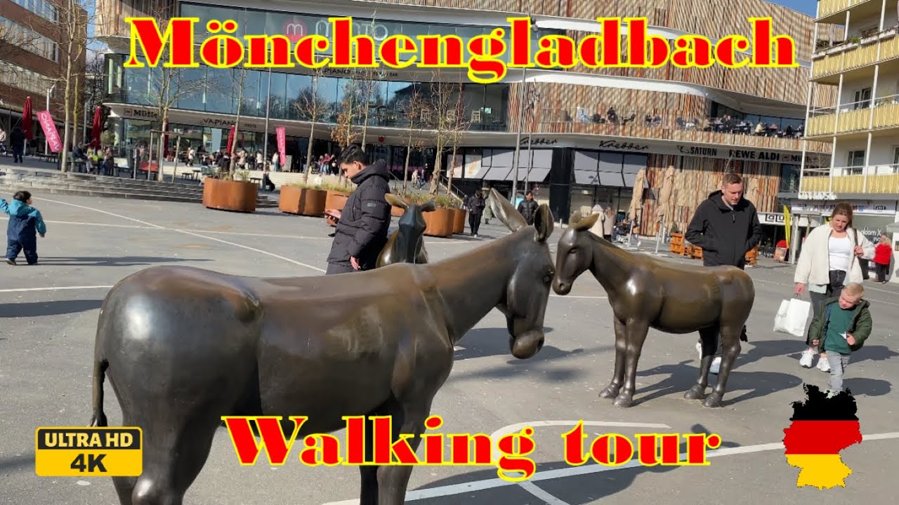 Mönchengladbach Walking Tour: Stunning Views and Attractions