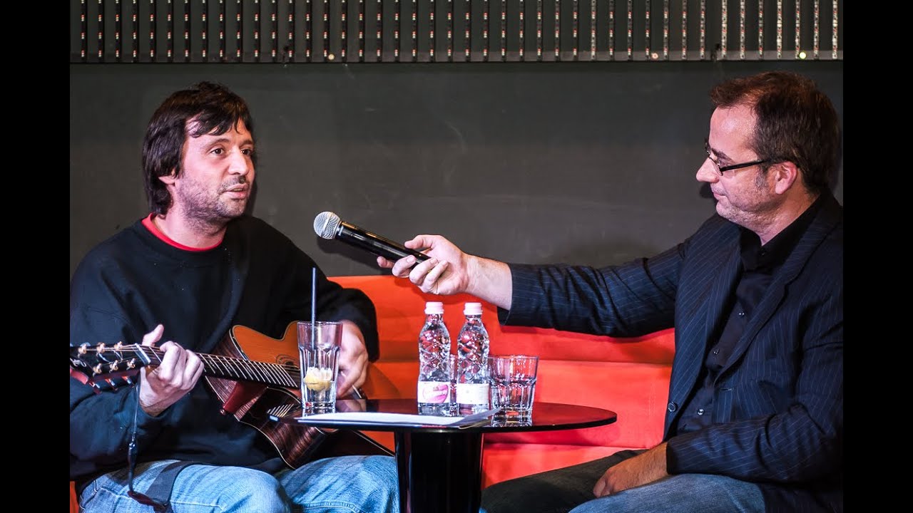 11. IZÉ: Bérczesi Robi (Hiperkarma) // 2014.09.22. Akvárium