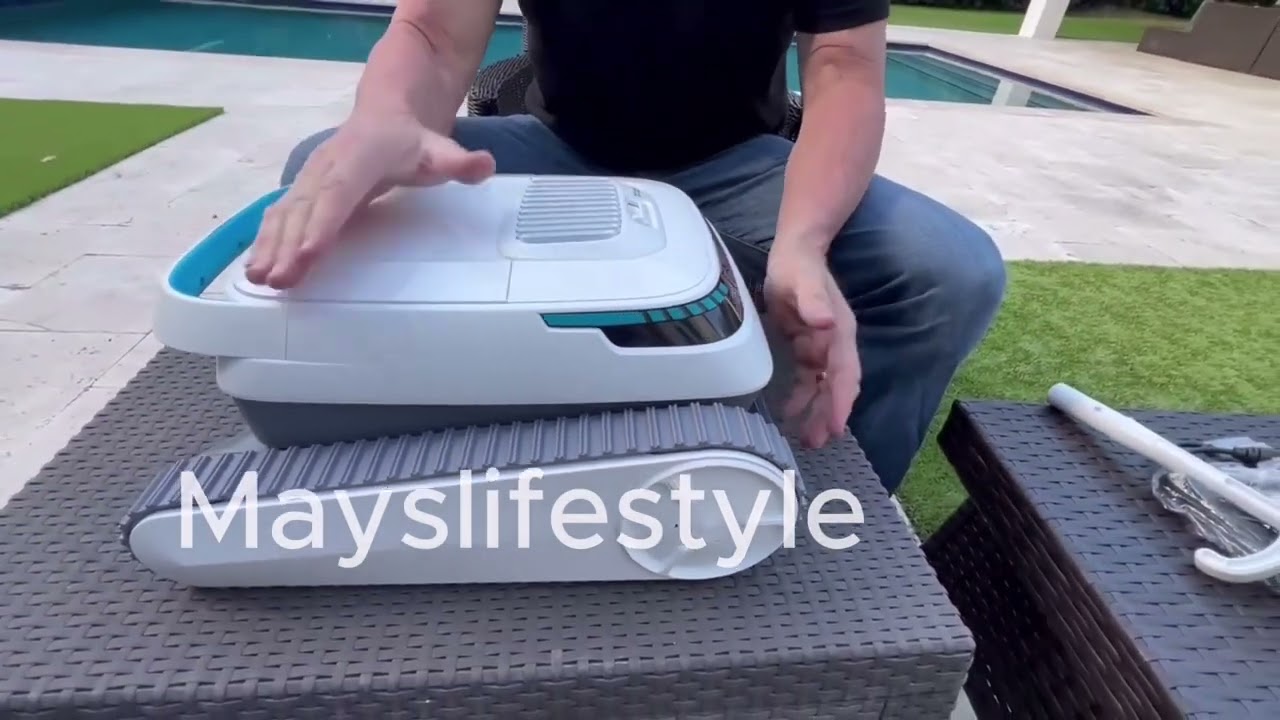 The Best Affordable Cordless Pool Clean Robot AiRROBO PC10