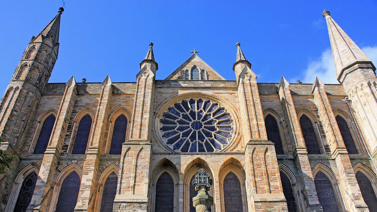 Buildings That Shaped Britain – S01E01 – Conquest