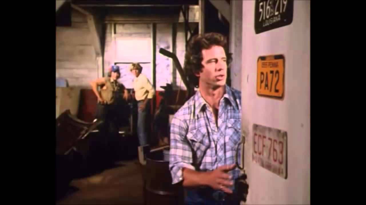 Dukes of Hazzard-Rosco and Cletus chase after Bo and Luke