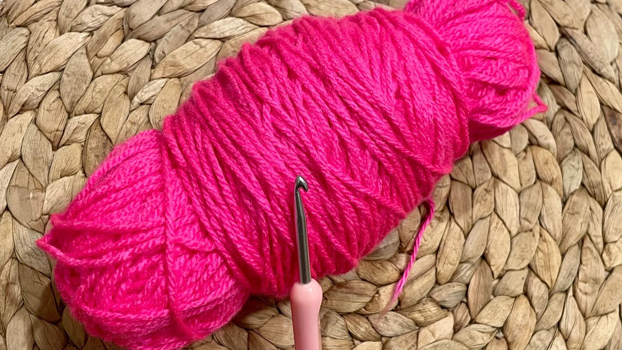 Different and Easy Crochet Blanket Pattern for Beginners !