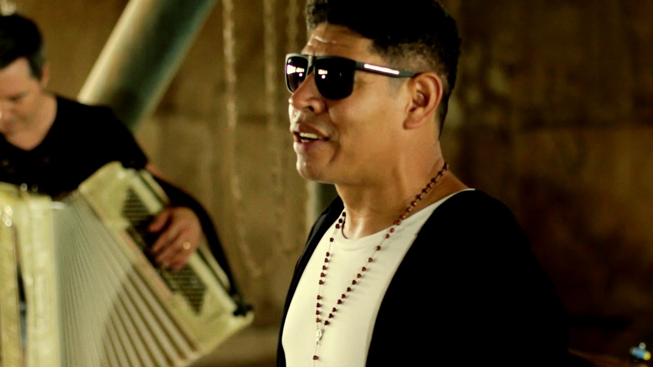 Parede Cinza - Ervino Neg&atilde;o | Sertanejo | Rol&ecirc;Prod