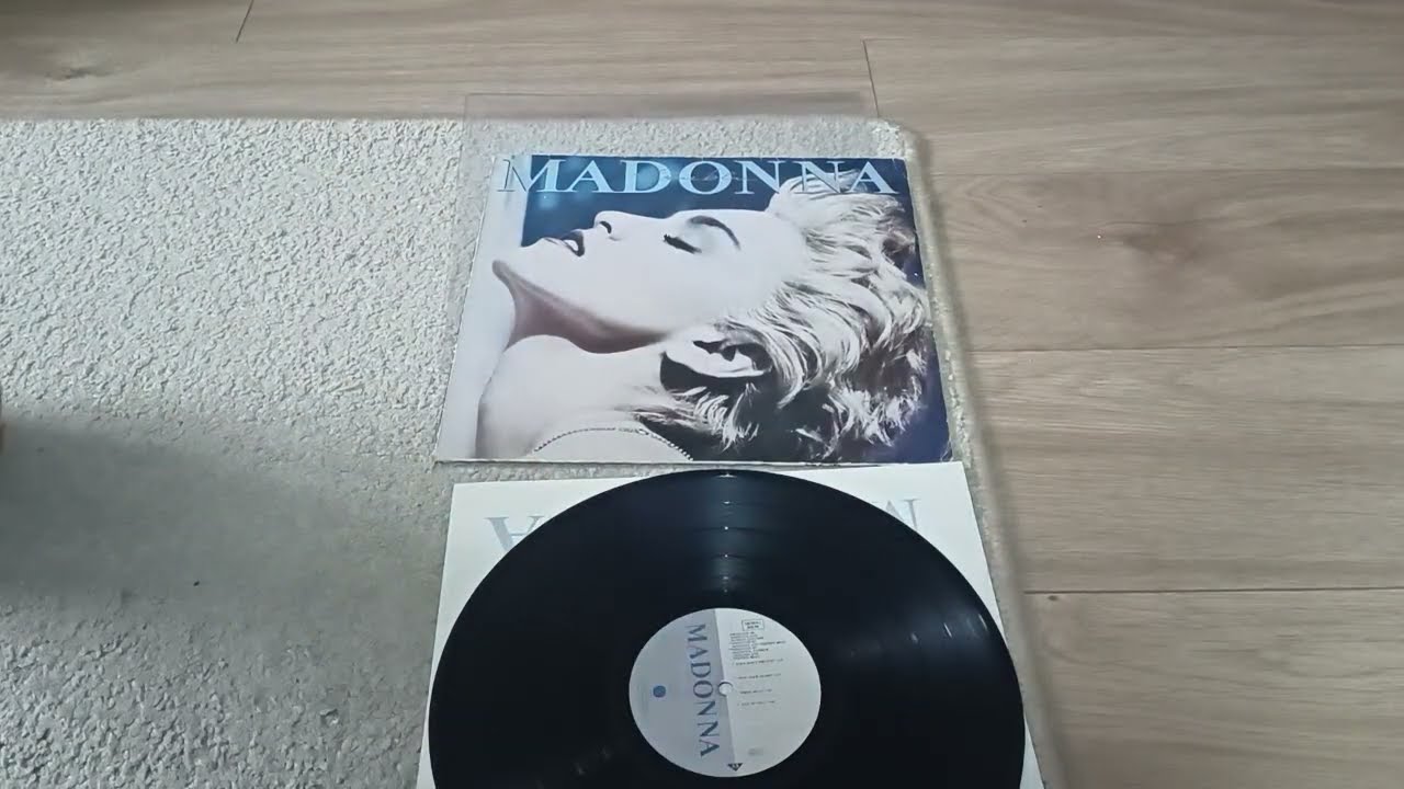 Madonna - True Blue