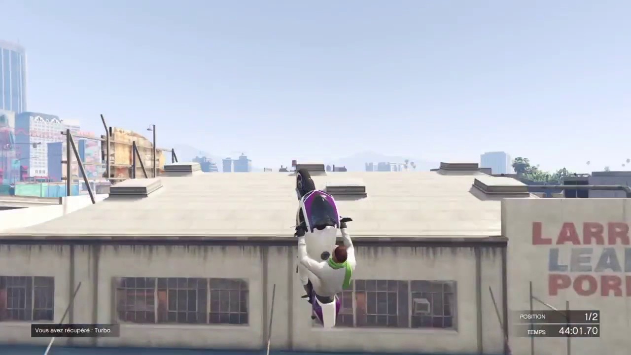 Nice pr&eacute;cision stunt (easy) - GTA 5 ONLINE !