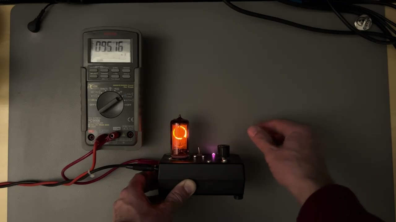 Prosty tester lamp nixie z funkcją regeneracji zatrutych katod DIY