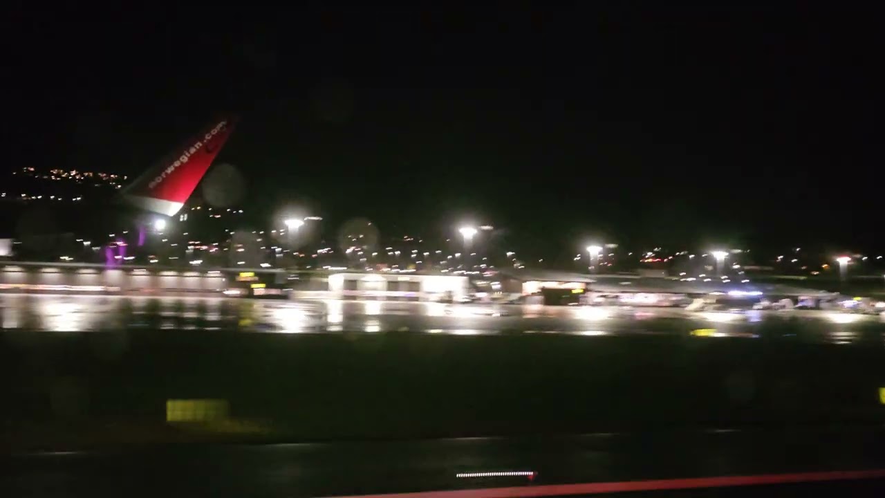 B738 Takeoff