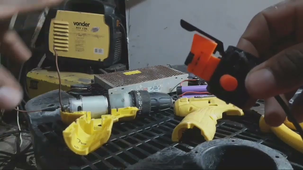 Interruptor De Parafusadeira Com Reversão  Adaptação Simples e Rápido
