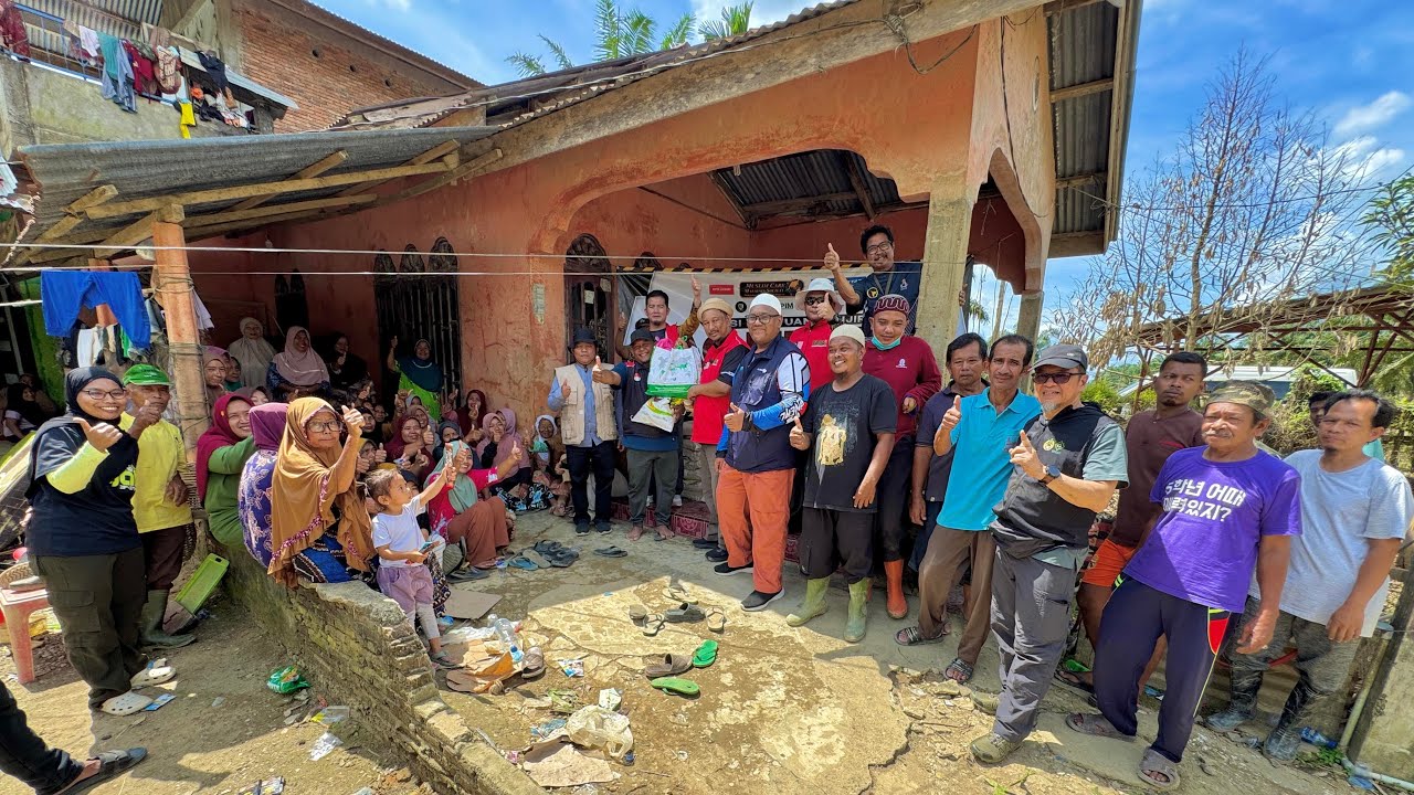 MANGSA BANJIR KG ALUR MERANTI, TAMIANG, ACEH TERIMA SEMBAKO DARI MALAYSIA
