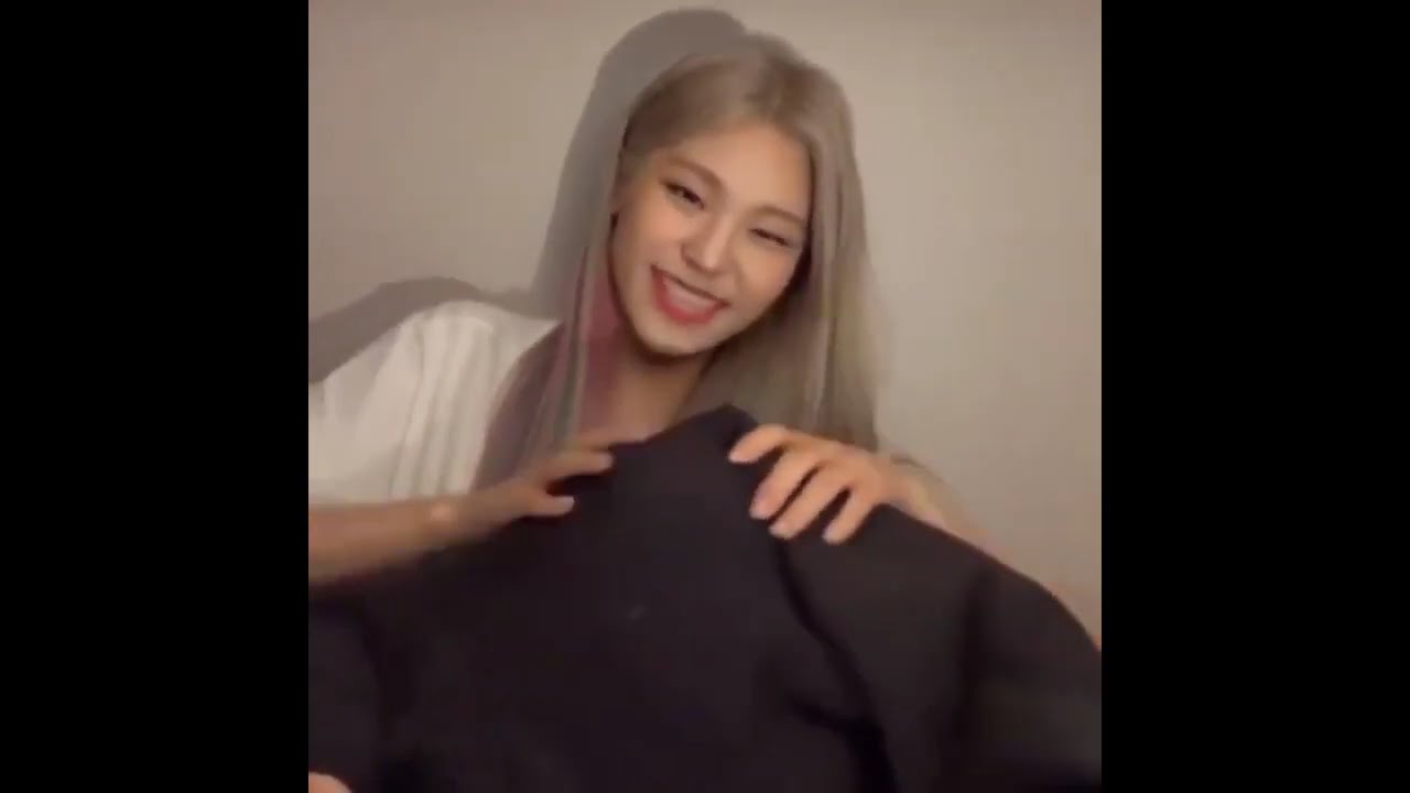 K-pop girls group tickling collection (Stayc/DIA/RedVelvet/GFriend/Blackpink/ITZY/Twice/Weeekly)