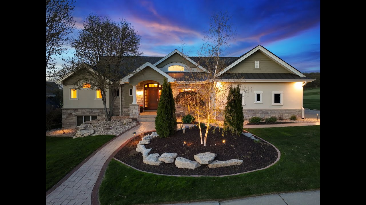 Stunning Home with Stunning Views of Bergamont Golf Course