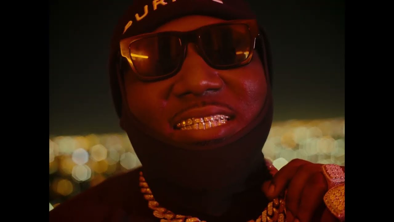 Fatpocket - Wat Trappas Do [Official Video]