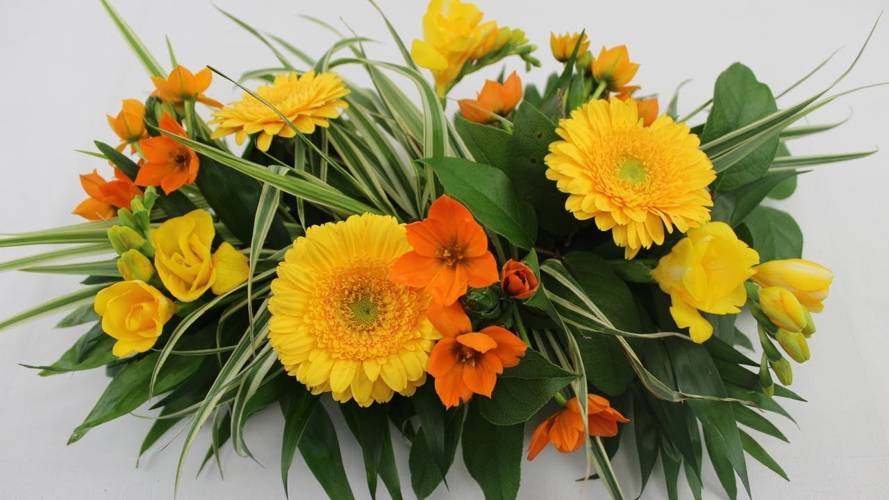 Floristik Anleitung, Blumengesteck  Steckschaum, Tischdeko selber machen ❁ Deko Ideen mit Flora-Shop