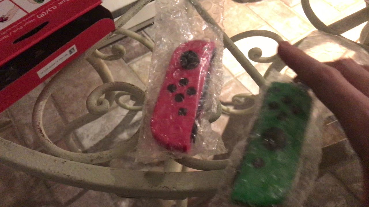 Splatoon 2 Nintendo Switch Neon Pink/Neon Green Joy Con Unboxing (4K)