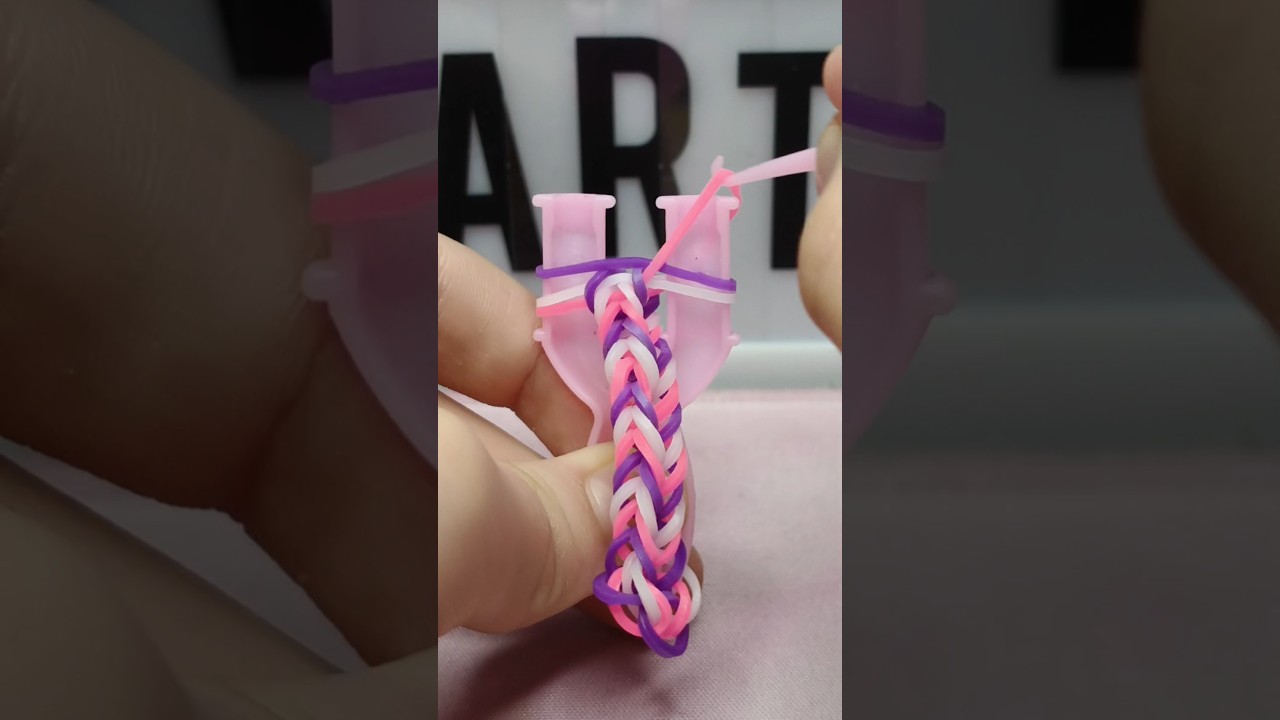 BRANSOLETKA Z GUMEK!🩷/ Adziulka #shorts #art #bransoletka #diy #viralvideo