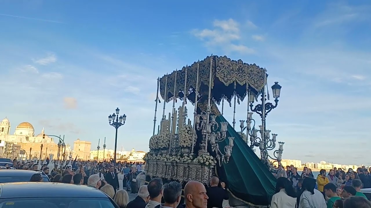 NUESTRA SEÑORA DE GRACIA Y ESPERANZA (EL HUERTO). SEMANA SANTA DE CÁDIZ 2025. JUEVES SANTO.