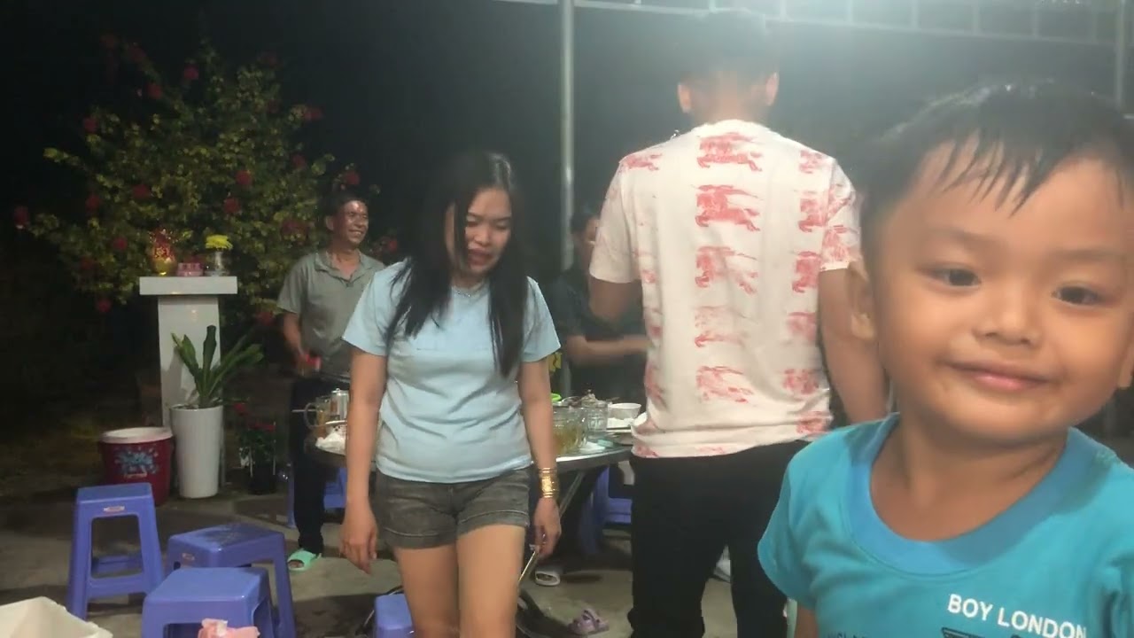 ngày 18 tháng 2, 2026