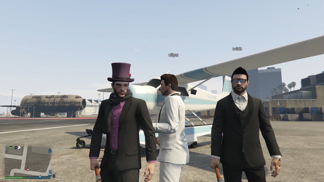 GTA V ONLINE PS4: COMO LIMPIAR EL COCHE DISFRUTANDO DEL MOMENTO...