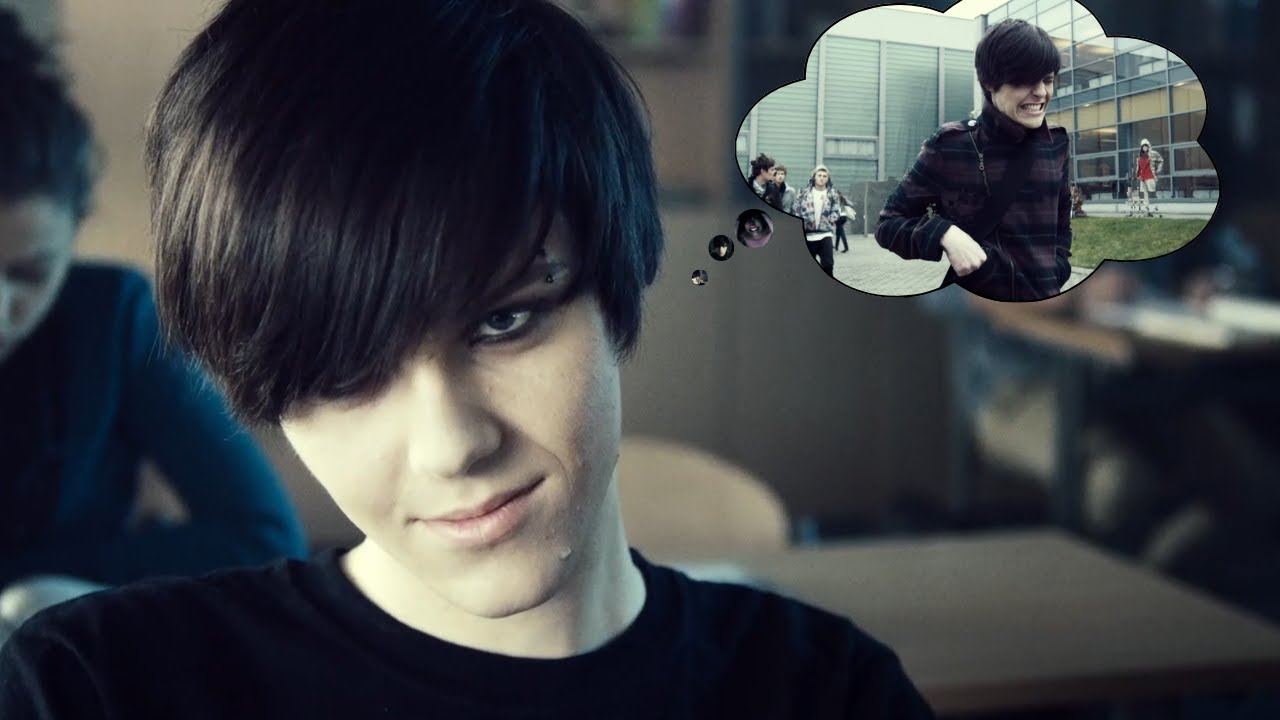 SO I WATCHED THE EMO KID CLUTCHING MOVIE AND ITS....(REUPLOAD)
