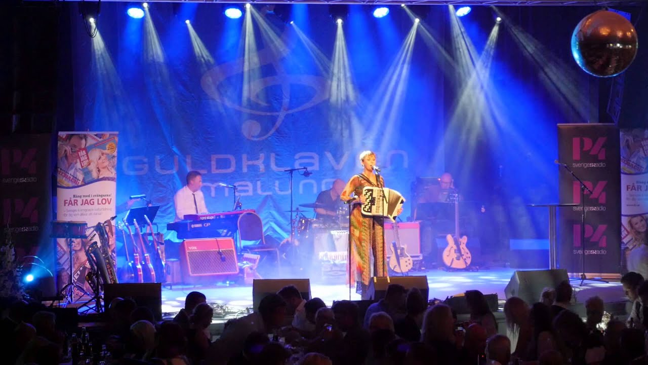 Jenny Saléns underhåller på Guldklaven 2015