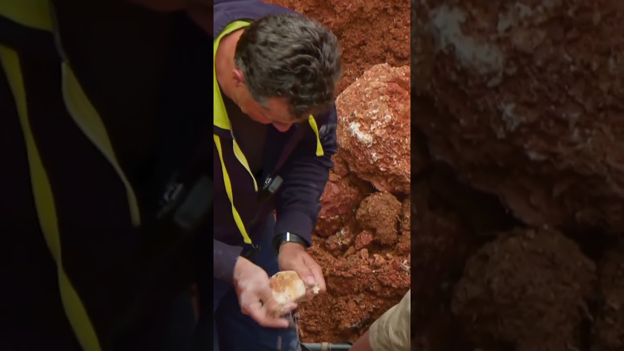 Victoria Diggers Find Their BIGGEST Nugget Ever 