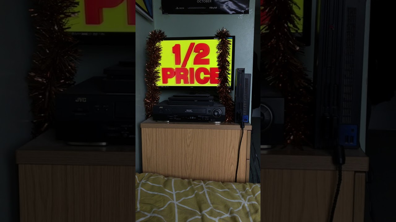 ITV1 The Royal End Credits 19th Of December 2004 (Incomplete) And ITV1 Boxing Day Adverts