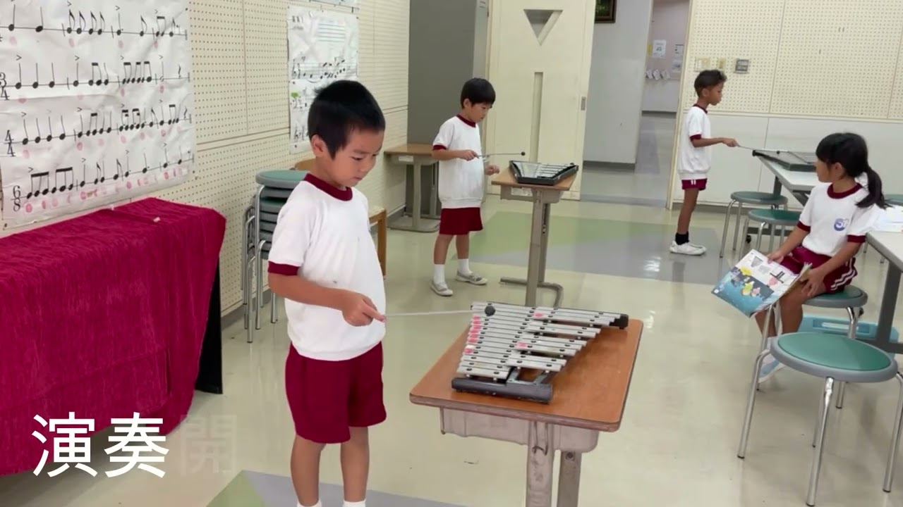 1年生　音楽　鉄琴