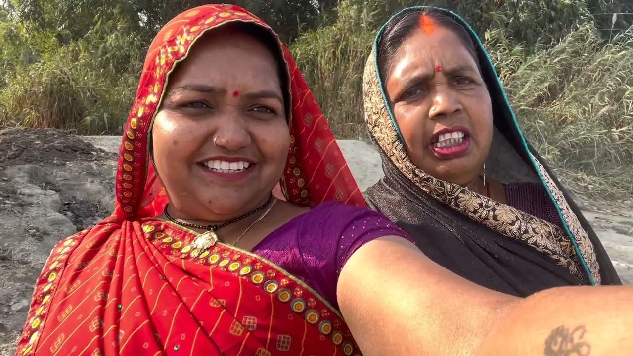 Nadi pe ghumne aaye hai dosto || maneeka comedy vloge 