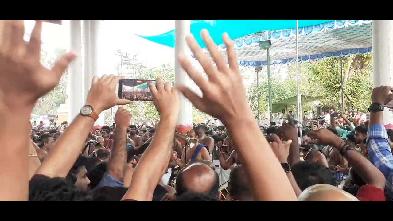 നായരമ്പലം താലപ്പൊലി പെരുവനം കുട്ടൻ മാരാർ