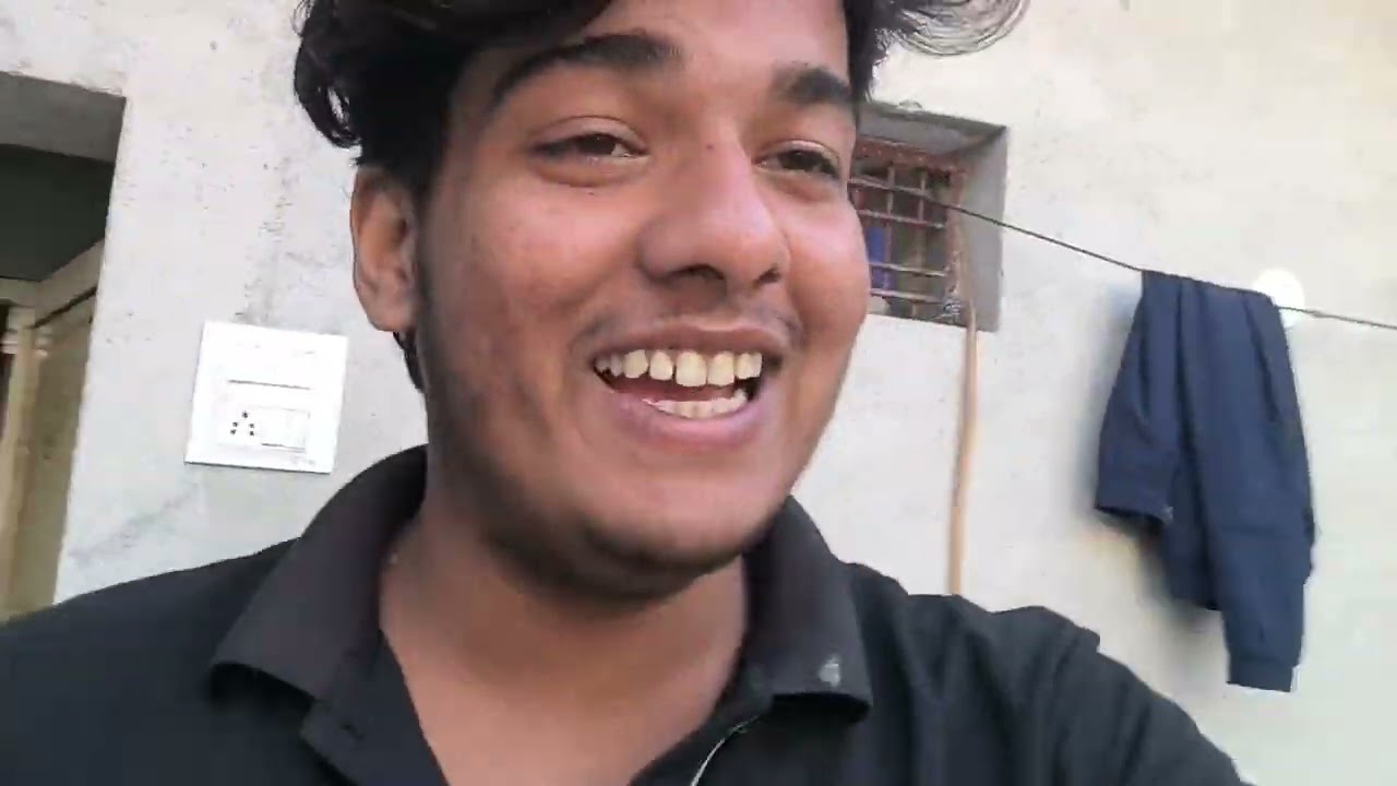 Welcom back to our boring vlog 😂