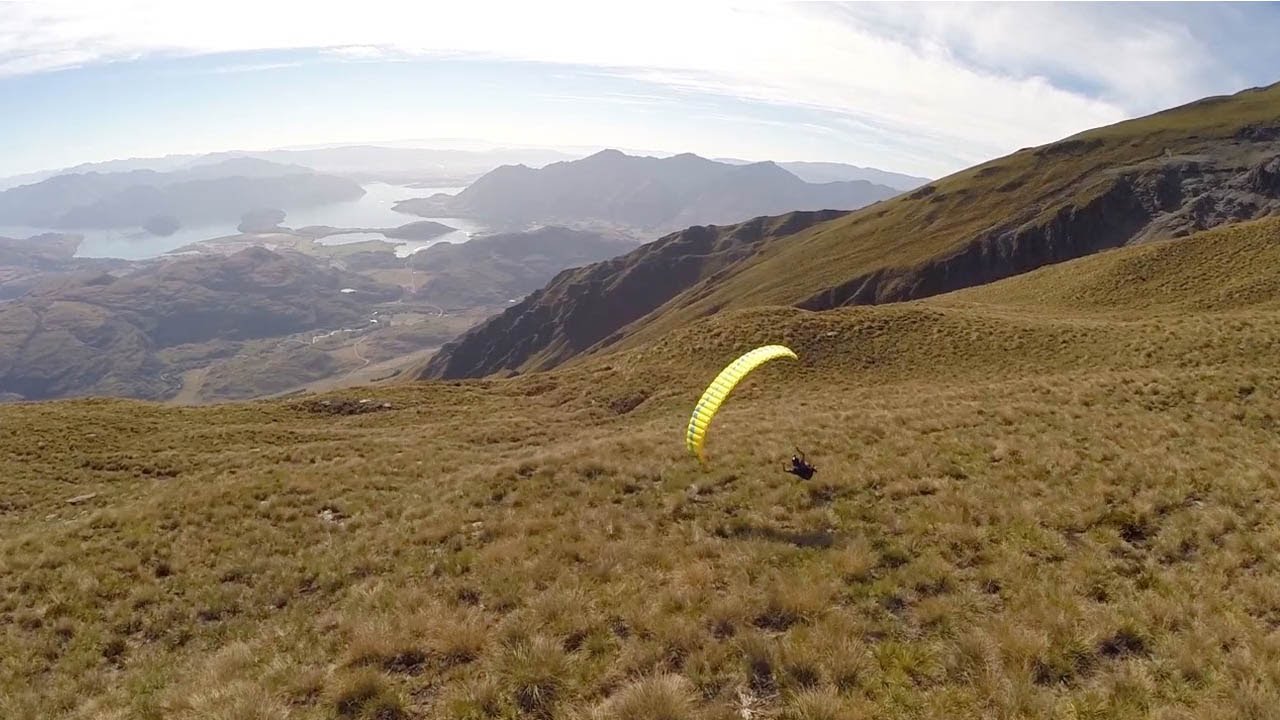 Skilful Speedflyer Skims Ground