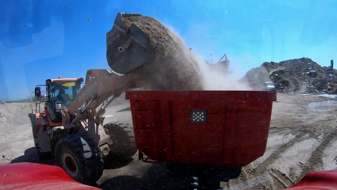 Chargement en carrière Grosse Chargeuse !! 2 ensemble tracteur benne Case 🚜 40 Tonnes de chargement