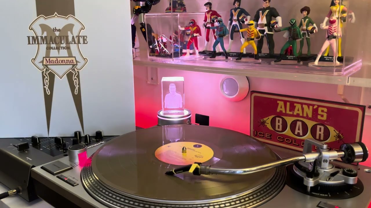 Like A Prayer - Madonna (gold vinyl) #throwback #80s #queenofpop #deadpoolvswolverine #deadpool