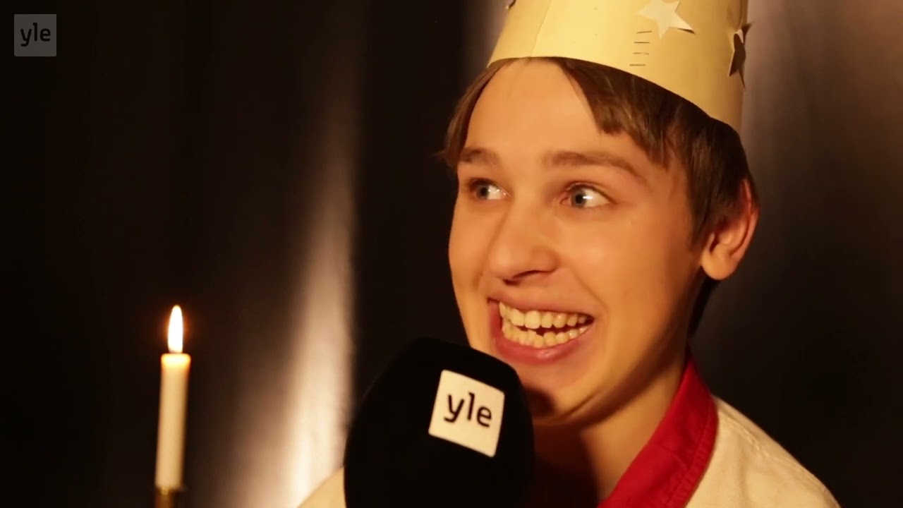KAJ - KAJ's julkalender 2014 Ep 13 - Årets stjärngosse