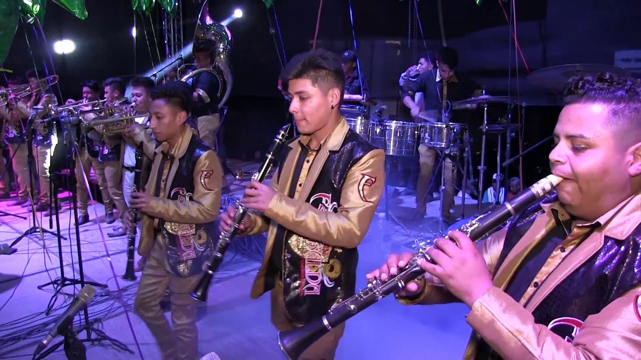 Banda esmeralda en la Fiesta del Niño Dios La loza de Los Padres  2017 Parte 2