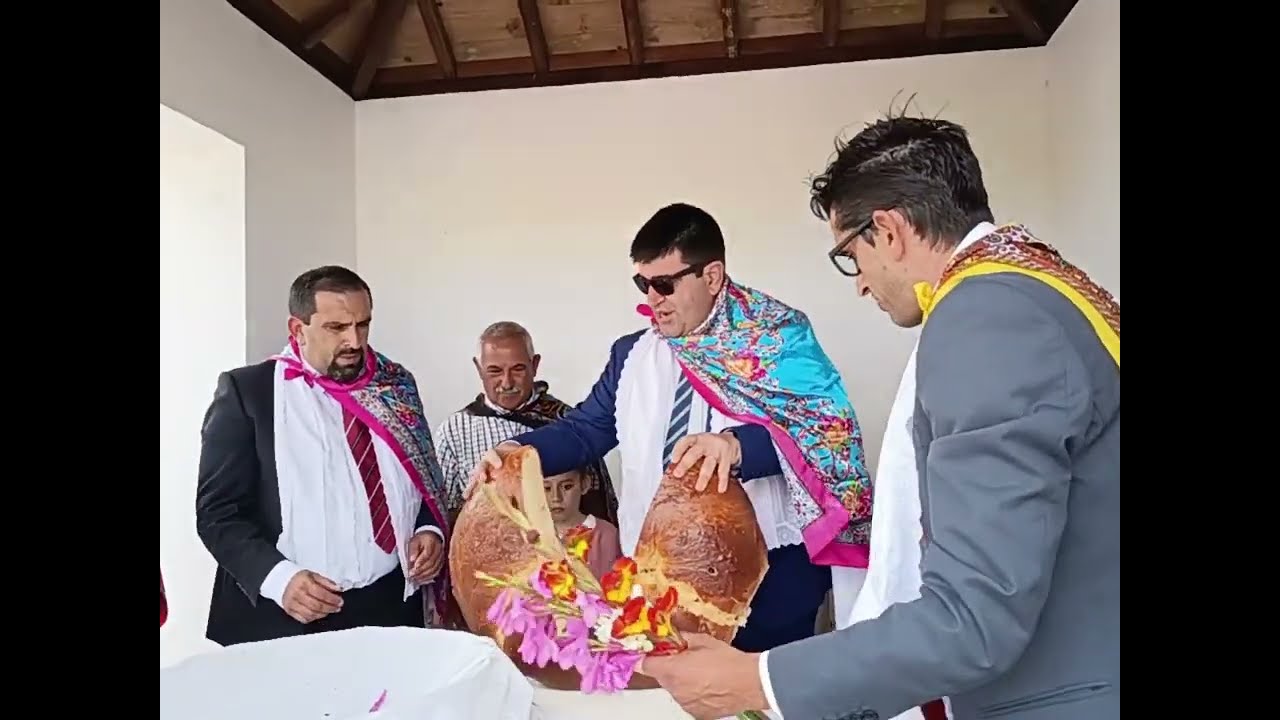 Império de Pentecostes 2025 – Tradição, Lenda e Partilha na Ermida da Glória, Santa Maria (2ª Parte)