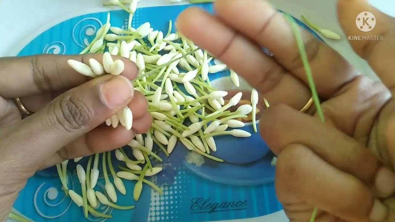 Simple way to string Mullai poo Garland-Pichi poo-learn easily wit tricks-Mullai poo kattuvadhu easy