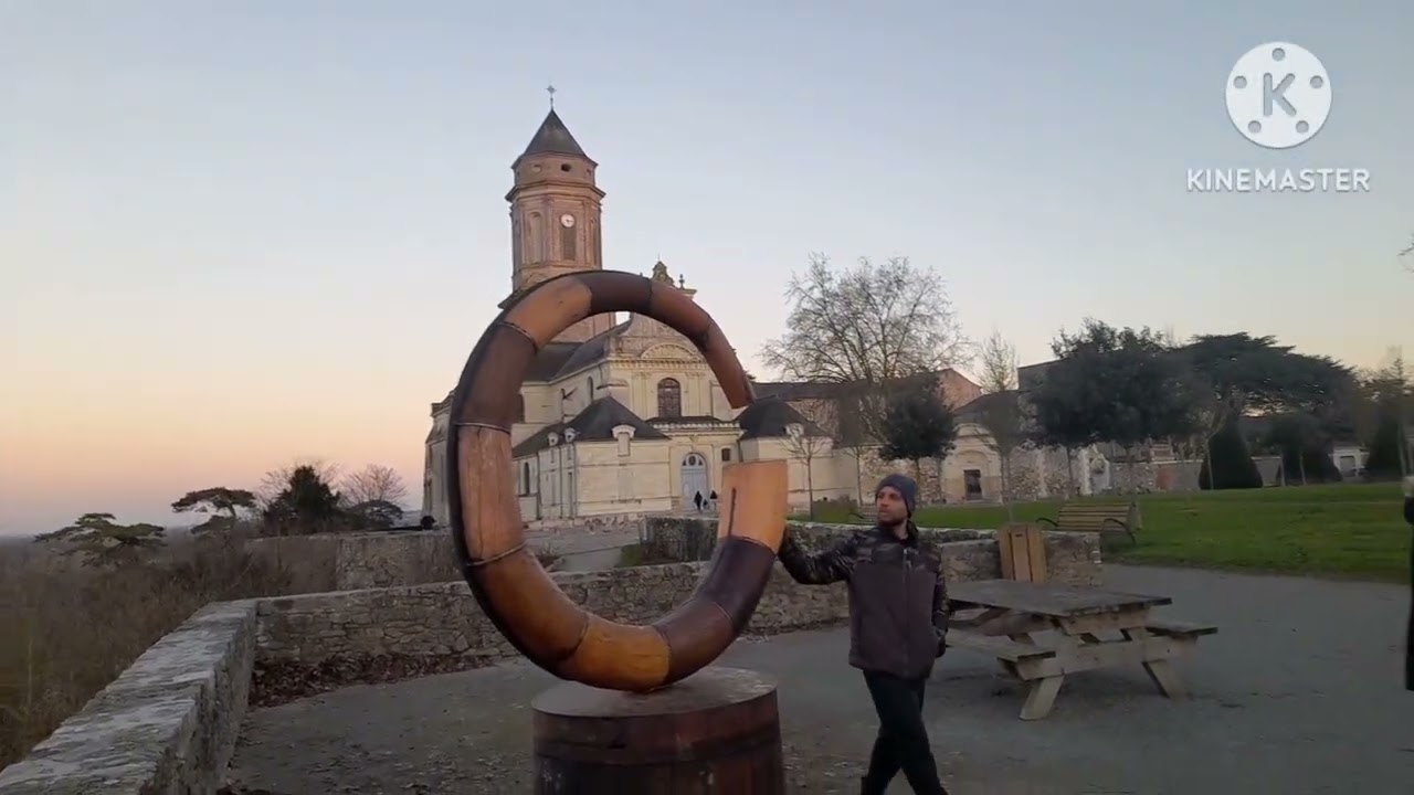 Um dia em Saint Florent le Vieil, França