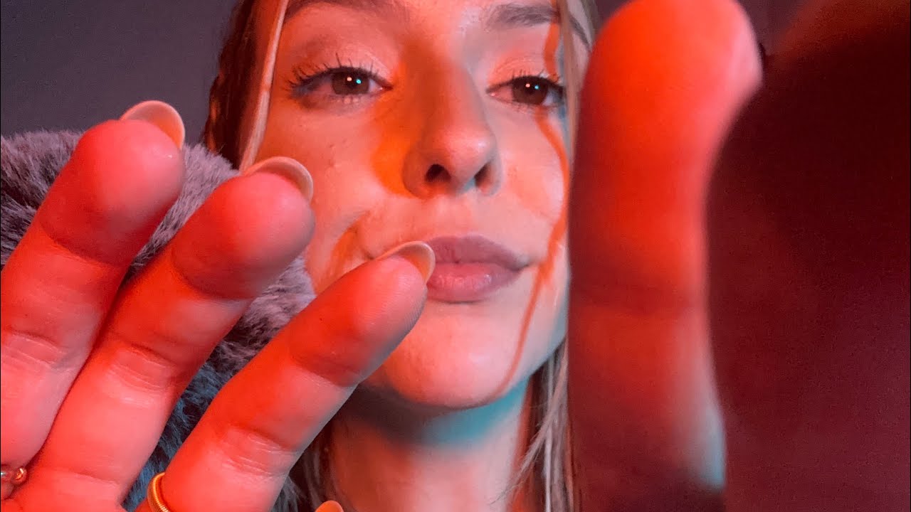 Fast and Aggressive ASMR Mouth Sounds and Hand Movements 🎨 ASMR Spit Painting