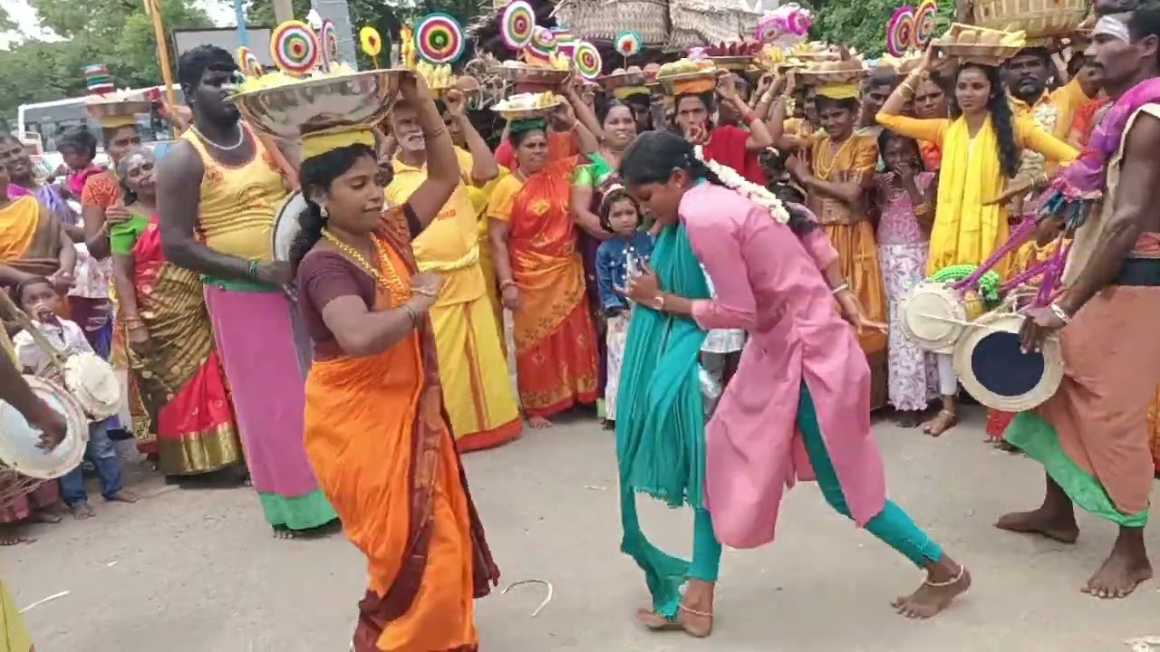 முத்து மாரி அம்மனின் மாவிளக்கு திருவிழா