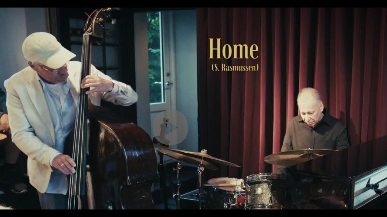 RED BOSSA TRIO - Home