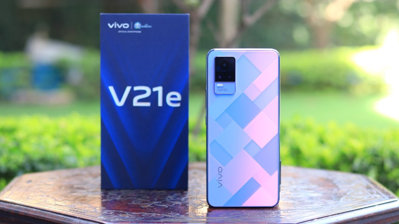 Vivo V21e Unboxing | Camera And Design ❤️