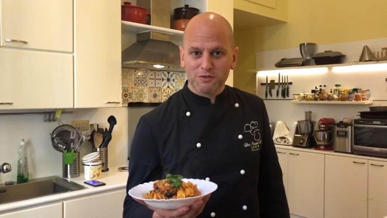 Giovedì 14 maggio - Fusilloni alla Puttanesca di Tonno Fresco